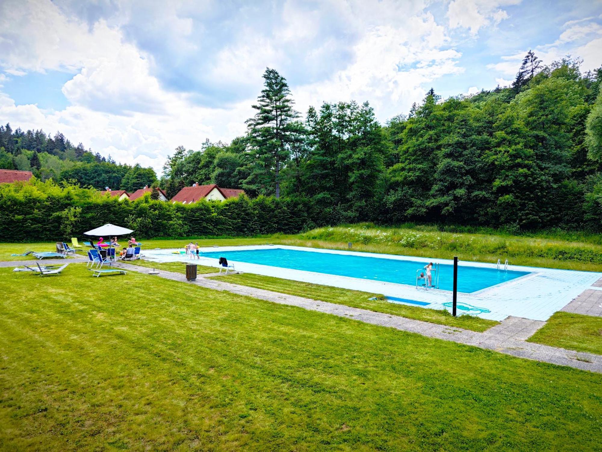 Geyserpark Village Karlovy Vary Exterior photo